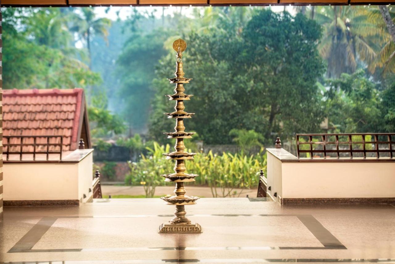 Niraamaya Wellness Retreats Backwaters And Beyond Kumarakom Exterior foto